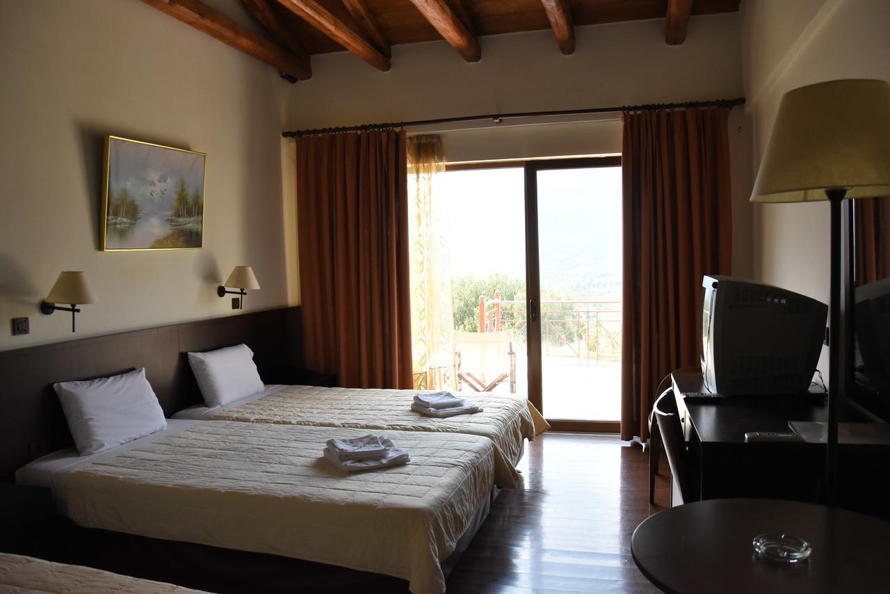 גורה Olvios Hotel מראה חיצוני תמונה