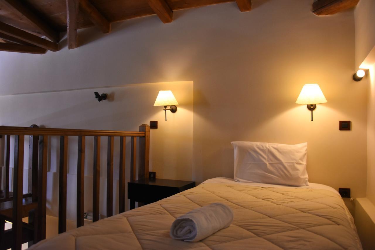 גורה Olvios Hotel מראה חיצוני תמונה
